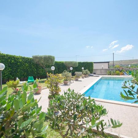 كارلينتيني B&B Vittoria House المظهر الخارجي الصورة