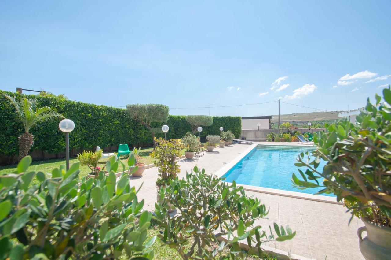 كارلينتيني B&B Vittoria House المظهر الخارجي الصورة